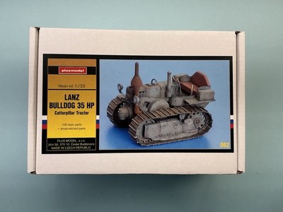 Plus Model 1/35 Lanz Bulldog 35 HP NEW #062 Caterpillar Tractor