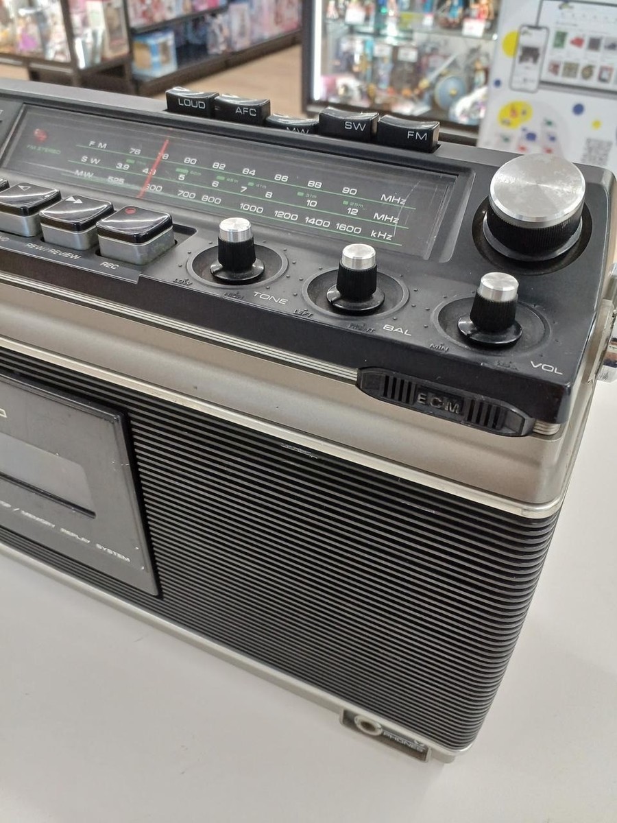 AIWA TPR-801 Vintage Boombox Radio Cassette Recorder 1970s Stereo