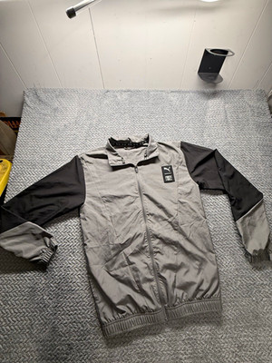 PUMA Men s S Gray/Black Colorblock Full Zip Windbreaker Stand-Up Collar