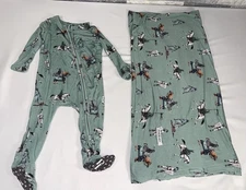 Posh Peanut Knight design sleeper and swaddler set newborn excellent