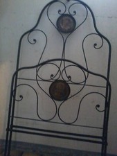 Letto d'epoca - Testata e Pediera in ferro battuto con decoro originale 