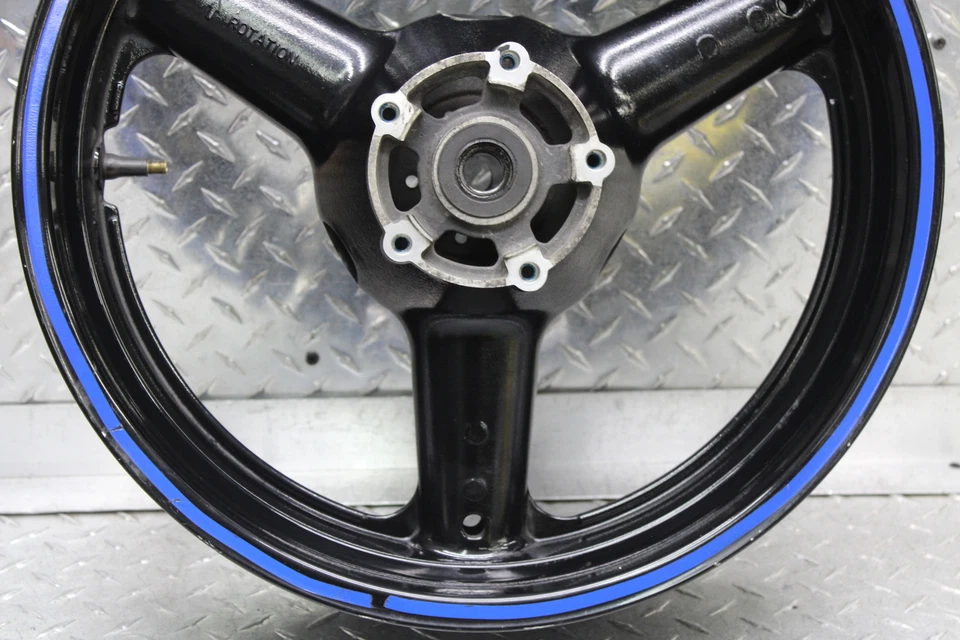 2007 铃木 SV650S 后轮 64111-08F11-019 17X4.50 — 第 3/4 张图片