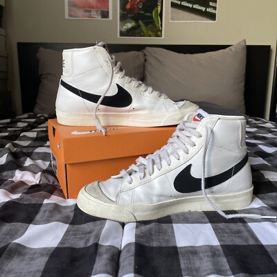 Size 9.5 - Nike Blazer Mid 77 Vintage White Black 2019 Nike Blazer Mid 77 Vintage White Black 2019 - Size 9  main image 4