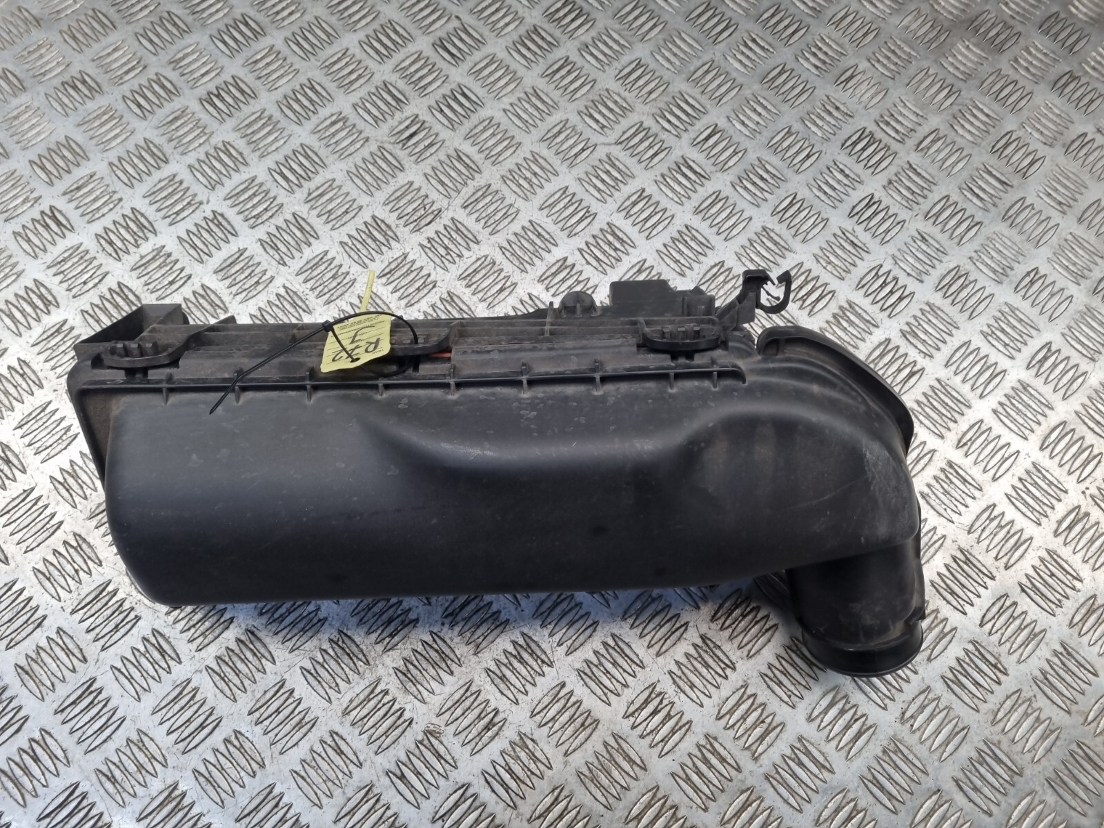 PEUGEOT 207CC AIR FILTER HOUSING BO.6 TURBO PETROL THP 757669180  