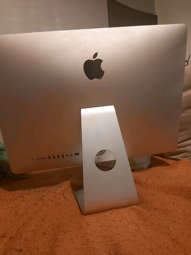 Apple iMac 21.5 Inch All In One Desktop 2013 Core i5 2.7GHz 8GB Ram 1TB Hdd - Afbeelding 2 van 7