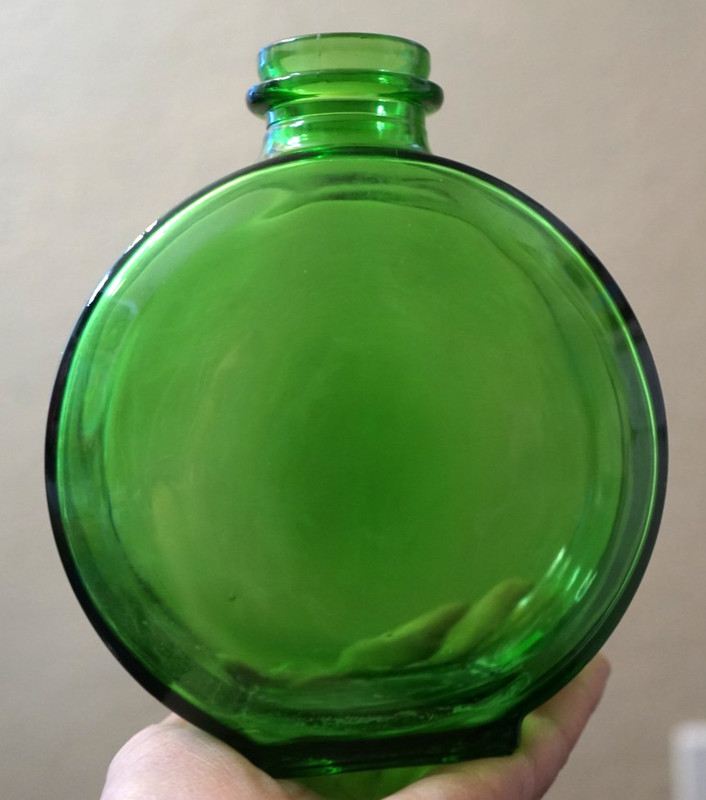 Vtg Green Glass SUNSWEET Flat Apple Jar/Bottle Embossed Mid Century decor