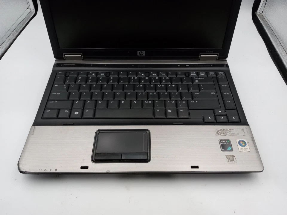 HP Compaq 6535b 14" Laptop AMD CPU 2.0GHz - POWERS ON - NO BOOT / NO VIDEO -RR - Image 2 of 4