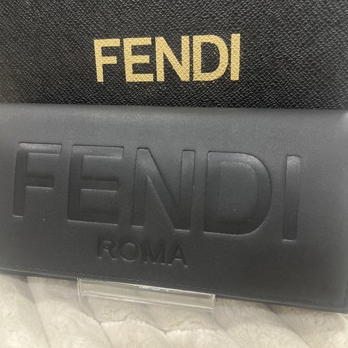 Fendi Clutch / Wallet Woman - Picture 2 of 5