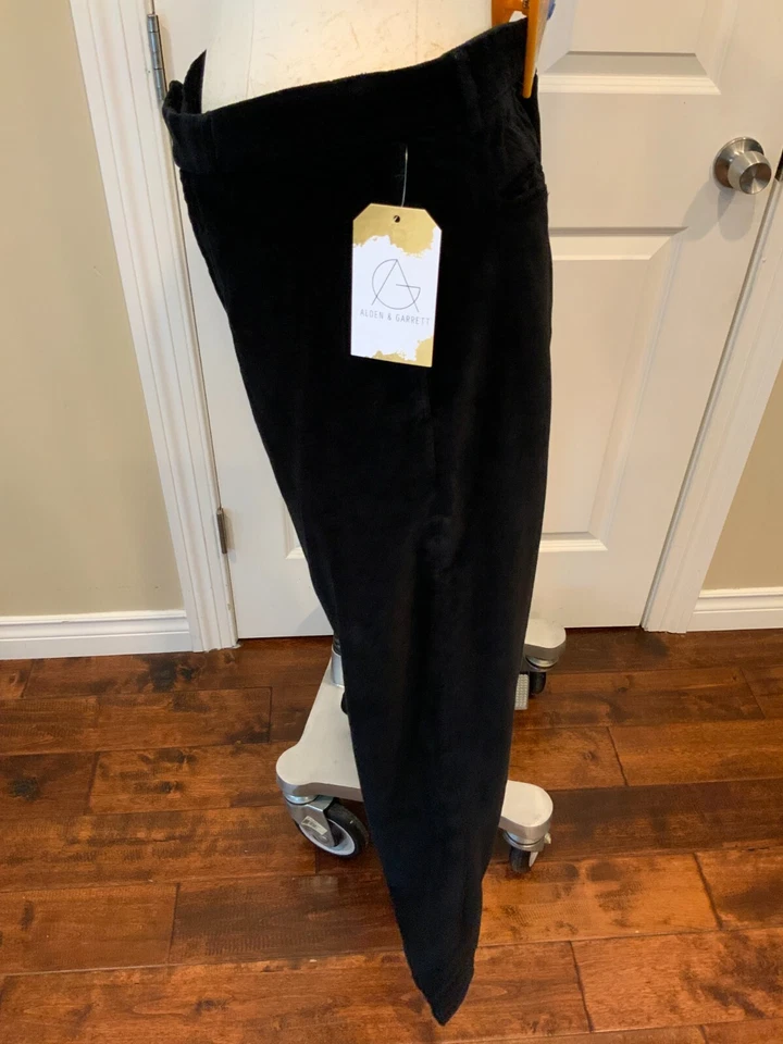 Pantalones ajustados de terciopelo negro Versace, talla L (US) 50 (IT) Foto 4 de 4