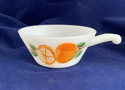 Vtg Anchor Hocking Fire King White Milk Glass Peach Orange Bowl w/ Handle EUC