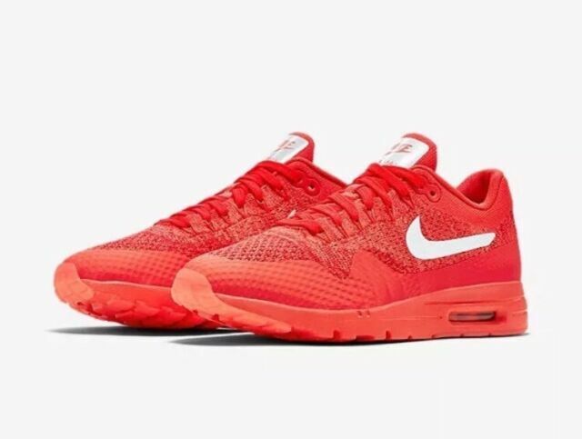 nike air max bright crimson
