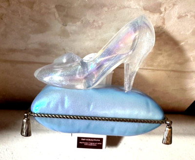 Bath & Body Works Disney Princess Cinderella Slipper Wallflower Plug Nightlight
