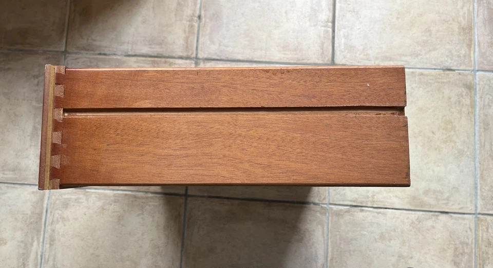 Aparador aparador G Plan Mid Century CAJÓN 58 cm ancho ref: D2 Foto 4 de 4