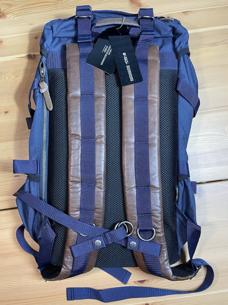 Stussy Deluxe Masterpiece Backpack & matching camera/utility bag
