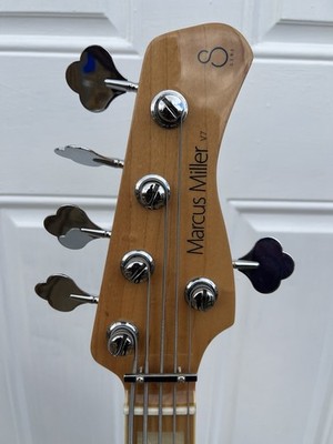 Sire (Marcus Miller) 2nd generation 5 string bass W Sire gig bag