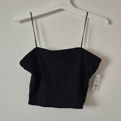 ANN ICE Los Angeles Black Ribbed Knit Cropped Cami Spaghetti Straps Size M