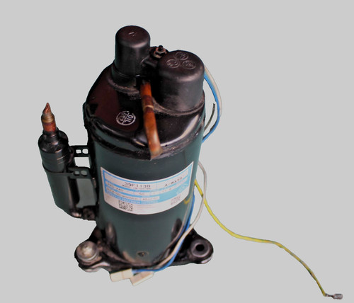 Kompressor Trockner Motor Electrolux PerfectCare 700 EW8H492W 39F113B