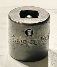 Snap-on PF220 3/8" Drive - 6 Point - 11/16" Shallow Impact Socket