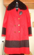 Gucci Authentic Red Alpaca Fur Trim Iconic Rare Logo Patch Coat Sz 42