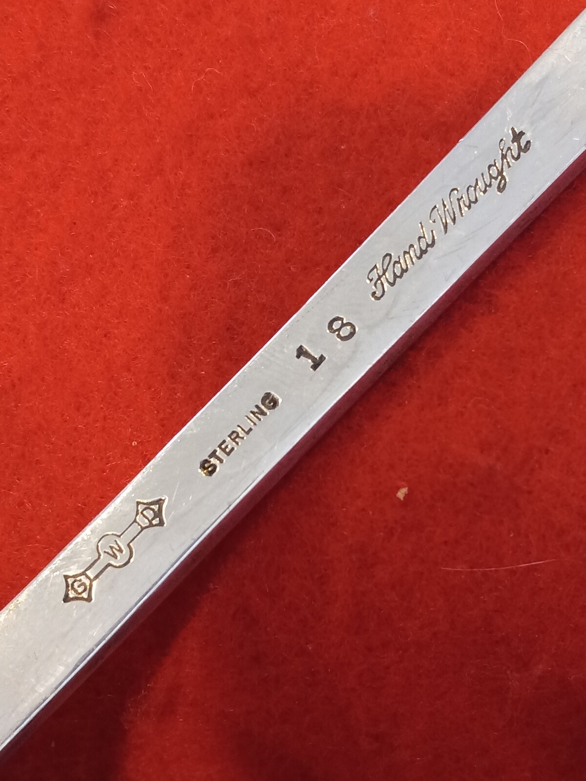 GRAFF, WASHBOURNE & DUNN HAND WROUGHT STERLING SILVER 10 3/4" SERVING