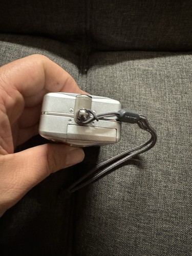 Canon ELPH Z3 fotocamera digitale compatta - Foto 5 di 6