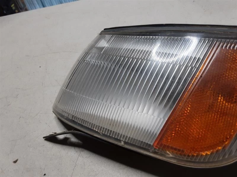 Luz de giro de lámpara de estacionamiento/esquina del conductor se adapta a 92-96 SUMMIT 9797513 Foto 4 de 4