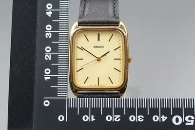 Vintage 1988 N MINT Seiko Chariot 5P31-5D60 Gold Rectangle Qz Mens