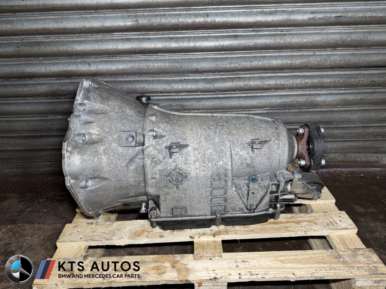 Merecdes C Class W204 C200 5 Speed 722.699 Automatic Gearbox R2202711901