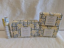 Beekman Goat Milk 4-piece set Vanilla Absolute 3 Soap Bars and 1 Lip Balm