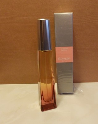 Avon    Surrender   Eau de Parfum Spray   50 ml    NEU  OVP      VINTAGE