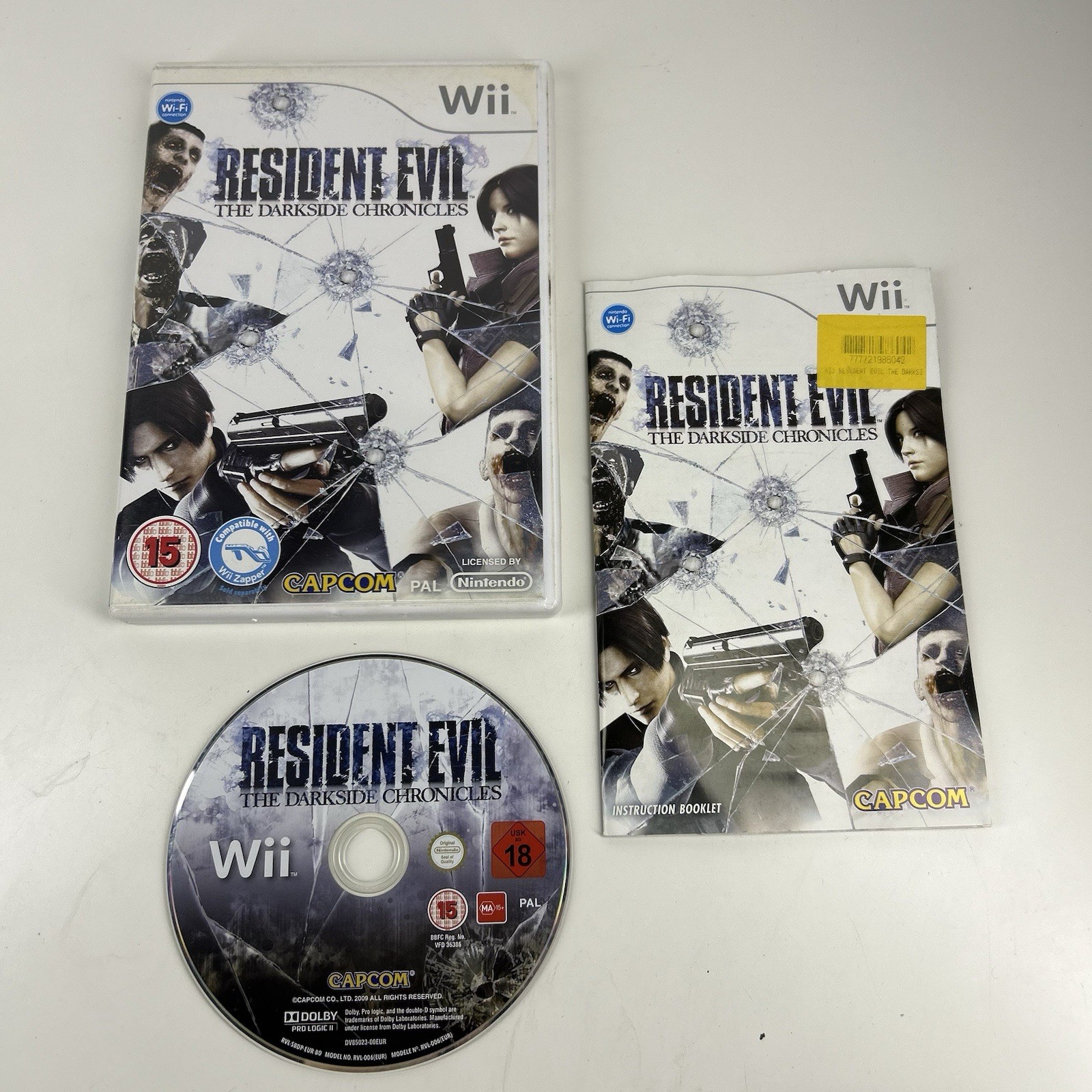 Resident Evil The Darkside Chronicles Nintendo Wii Game Complete with Manual