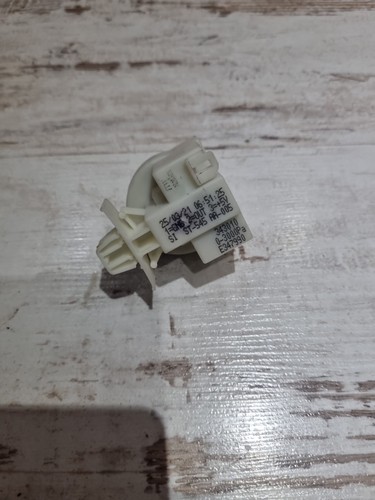 Waschmaschine Gorenje WE74S3P Druckwächter Druckschalter 343010