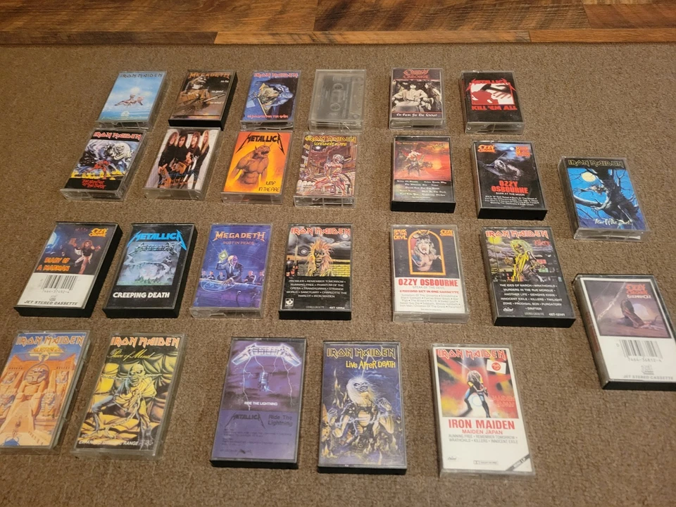 Vintage Cassette Lot Of 25 Metal Rock Metallica Ozzy Megadeth Iron Maiden Used - Image 2 of 4