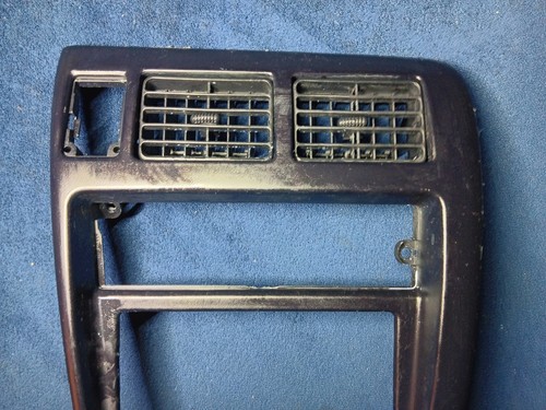 1998-04 Toyota Tacoma Center Dash Radio Heater AC Control Surround Bezel Vents - Picture 2 of 9