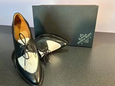 the Office of Angela Scott, Miss Cleo size 39, Black and White, NIB