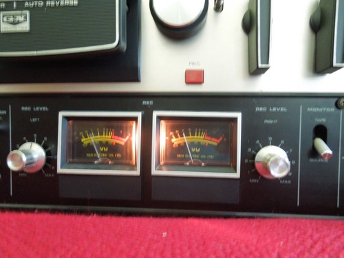 AKAI GX-210D AUTO-REVERSE/3 MOTOR STEREO TAPE DECK REEL-TO-REEL - 第 4/16 張圖片
