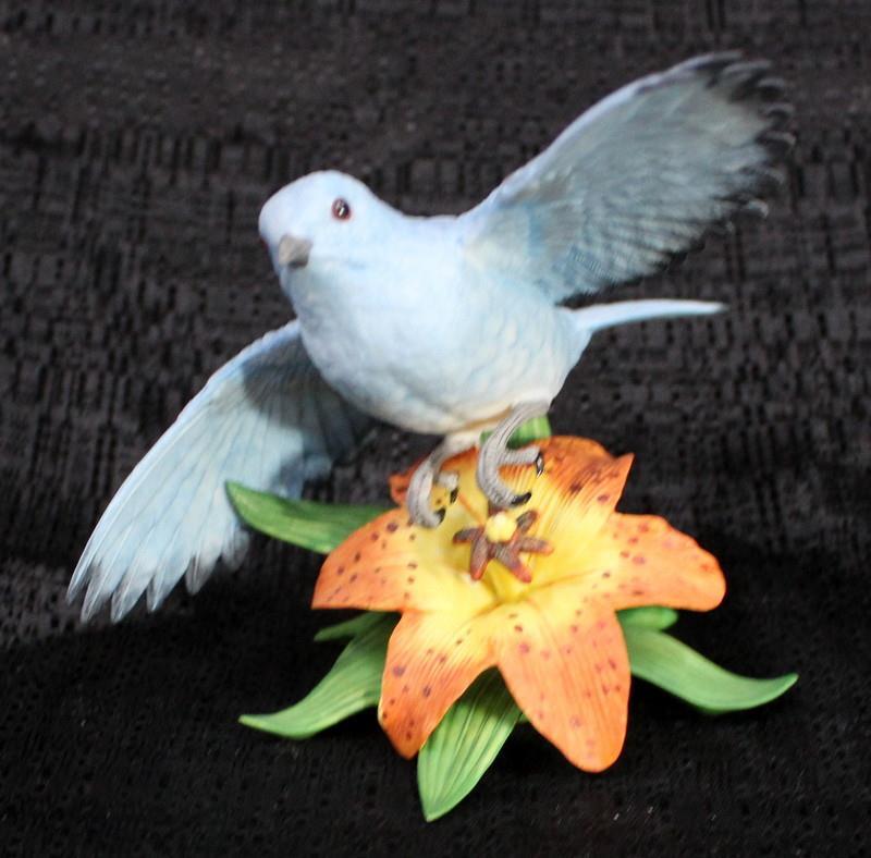 Lenox Garden Birds Mountain Bluebird Bird Figurine No Box No