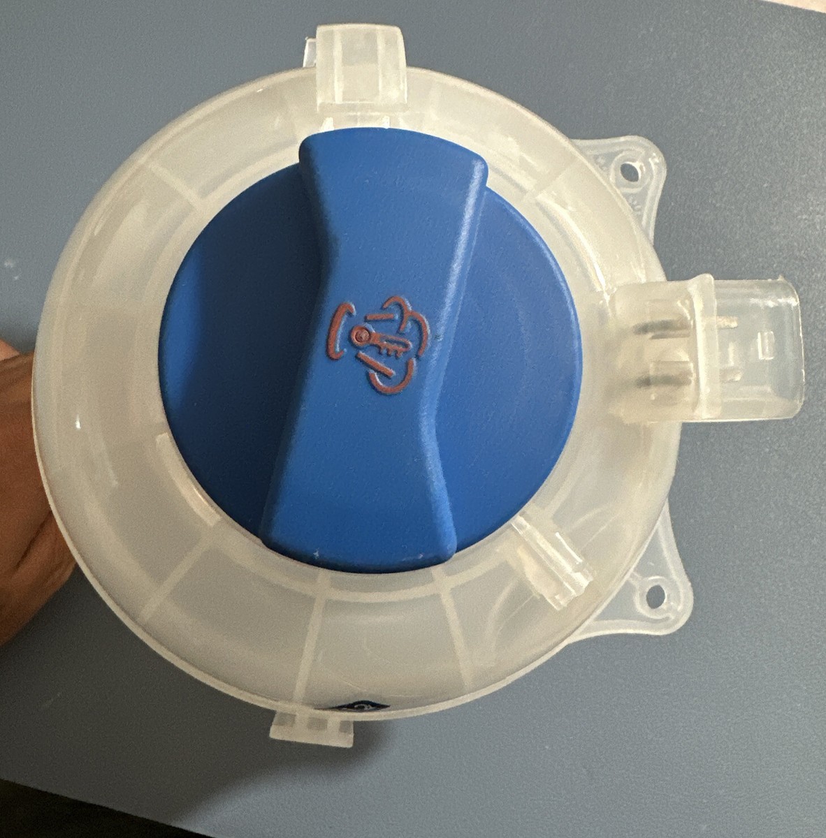 Auto Watertankdeksel For Ford Fiesta MK6 Fusion figo EC Ruitensproeiervloeistof Dop ABS Ruitenwas Kroonkurken Auto-accessoires 1488251