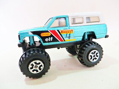 GUISVAL 'NISSAN 4x4 PICK-UP MIT BOX'. 1:64. Sehr guter Zustand. VINTAGE. ORIGINAL