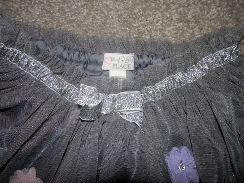 The Childrens Place Silver Gray floral sparkly skirt Pageant Holiday sz 5/6 - Picture 2 of 3