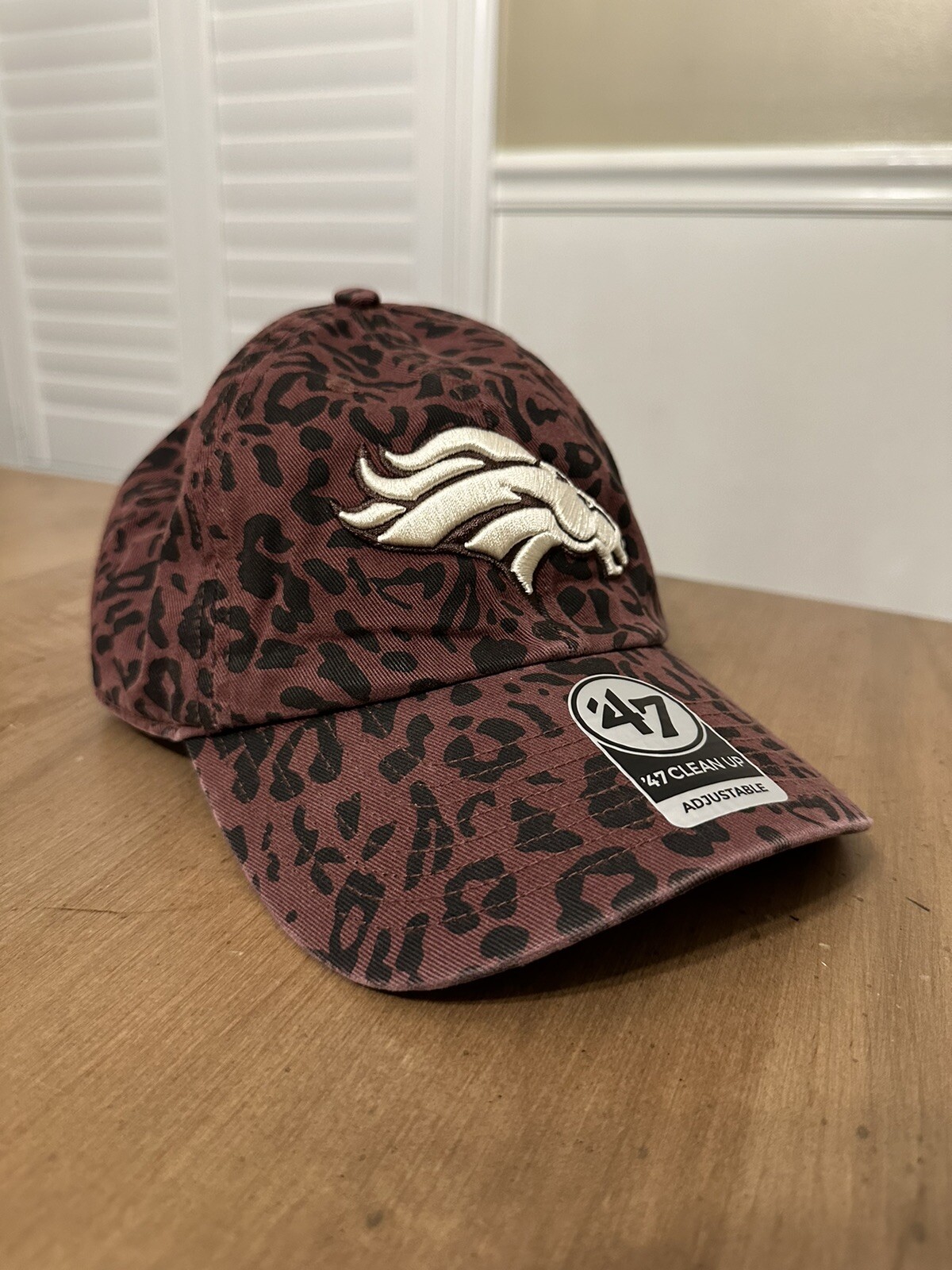 Picture 1 of 5