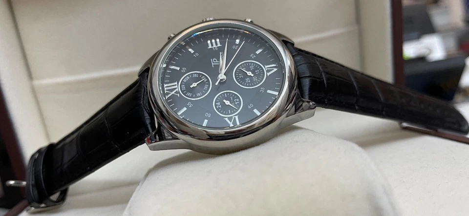 Flieger Herrenuhr Kalenderuhr 44 mm TP Time Piece Römisch Schwarz  - Bild 2 von 4