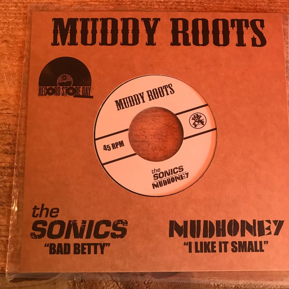 GARAGE PUNK - THE SONICS - BAD BETTY /MUDHONEY - I LIKE IT SMALL - RSD Splatter - Image 3 of 3