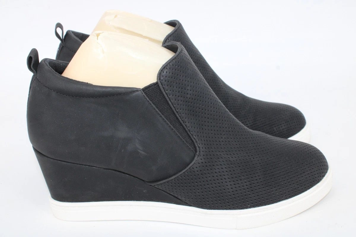 Sakura Fifty Nine Wedge Sneakers in Black | Hannahs