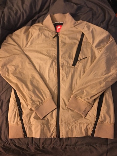 nike khaki jacket mens