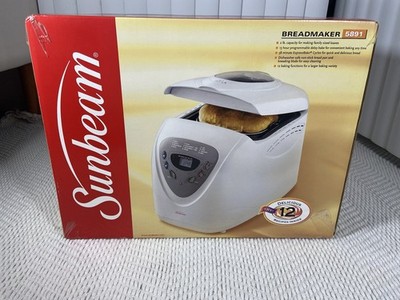 NEW Sunbeam Breadmaker Model 5891 2 Pound Capacity Never Opened