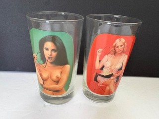 Lot of 2 Vintage Rare Sip 'n Strip Peek a Boo Highball Bar Glasses