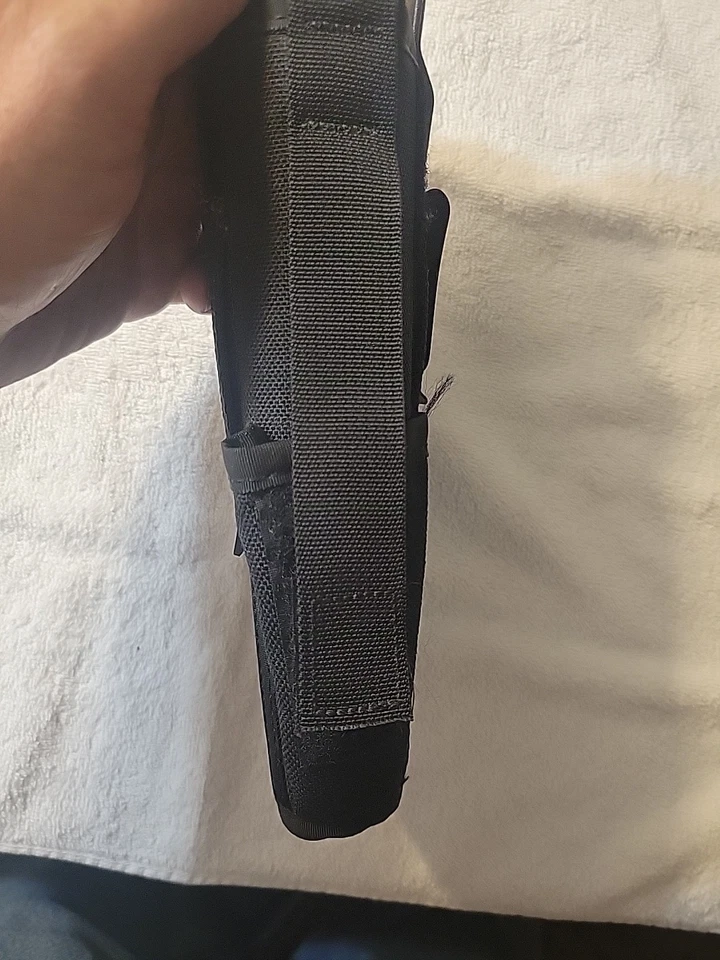 Uncle Mike's Lg Frame Padded Ambidex IWB/OWB Holster W/Mag Pouch Size 5 (B10) - Image 3 of 4