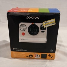 Polaroid Now Generation 2 Instant Camera Type 600 Autofocus White
