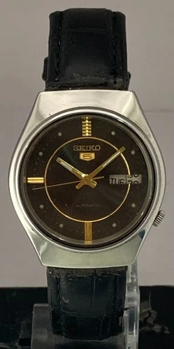 Vintage Casual Seiko5 Black Dial 7009 with "D/D" Watch Automatic Leather Strap